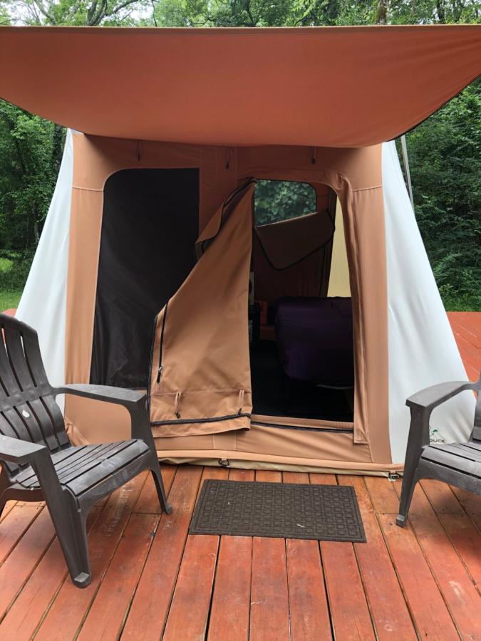 Glampin' In Style-Broken Bow Hotel Bagian luar foto