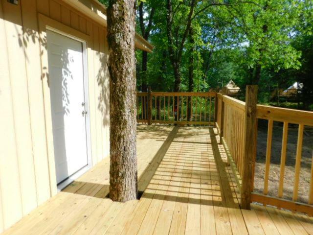Glampin' In Style-Broken Bow Hotel Bagian luar foto